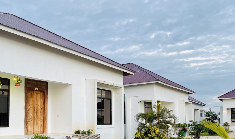Two Master Bedrooms Villas with Seating Room &  Dining place (No Kitchen)